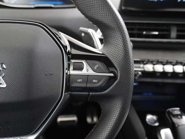 Peugeot 3008 2021 Benzine