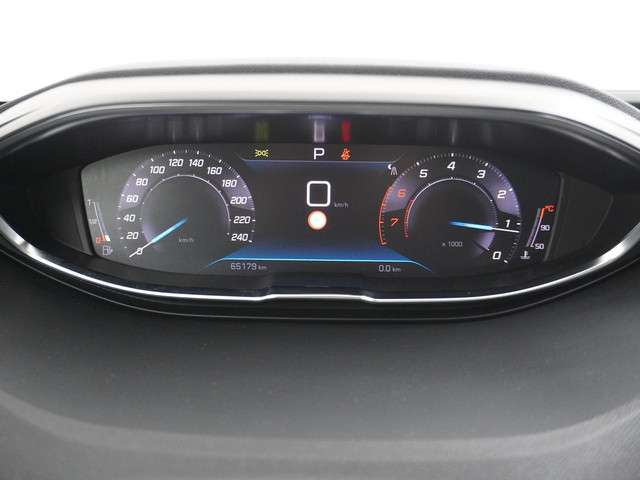 Peugeot 3008 2021 Benzine