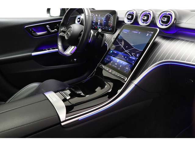 Mercedes-Benz C-Klasse 3