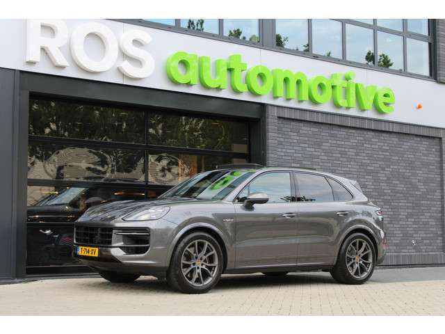 Porsche Cayenne 3