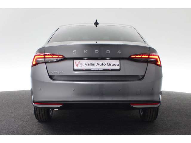 Skoda Octavia 2024 Benzine