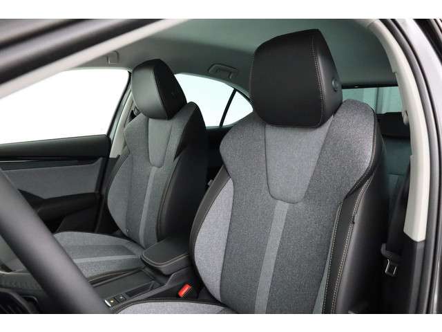 Skoda Octavia 2024 Benzine