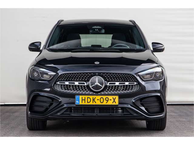 Mercedes-Benz GLA 3