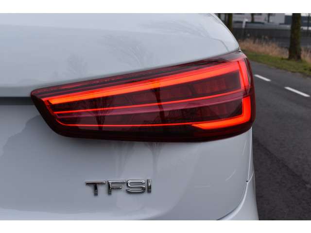 Audi Q3 2018 Benzine