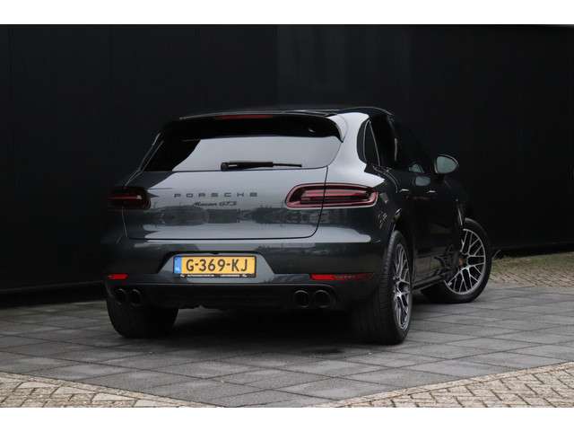 Porsche Macan 3
