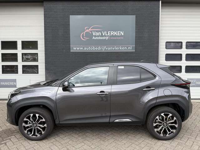 Toyota Yaris Cross 3