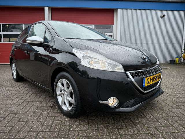 Peugeot 208 2015 Benzine