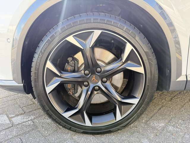 CUPRA Formentor 3