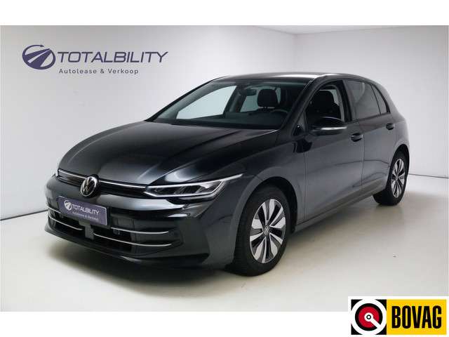 Volkswagen Golf 2025 Benzine