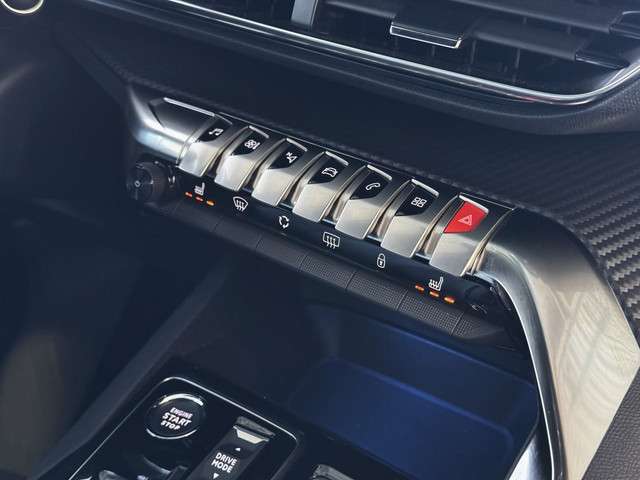 Peugeot 3008 2024 Benzine