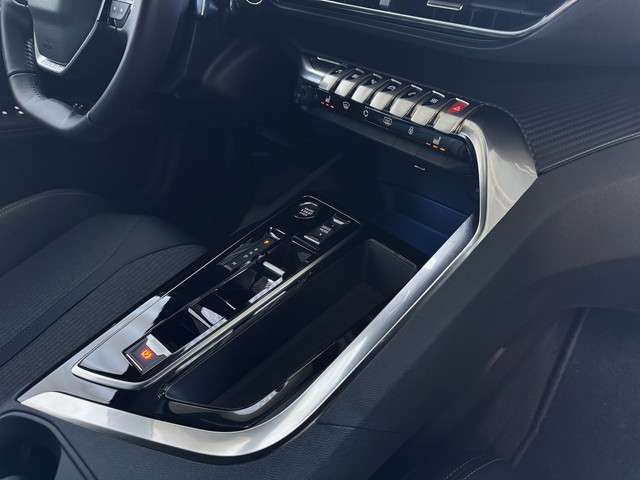 Peugeot 3008 2024 Benzine
