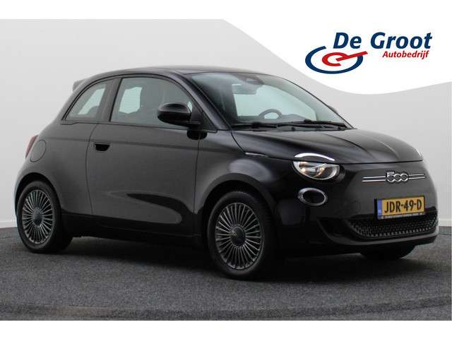 Fiat 500e Icon 42 kWh Virtual Cockpit, Climate, Apple Carplay, Cruise, Rijstrooksensor, DAB, 16''