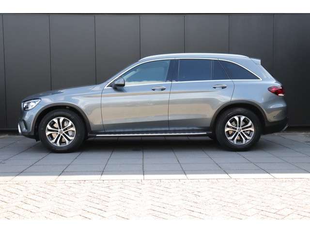 Mercedes-Benz GLC 2