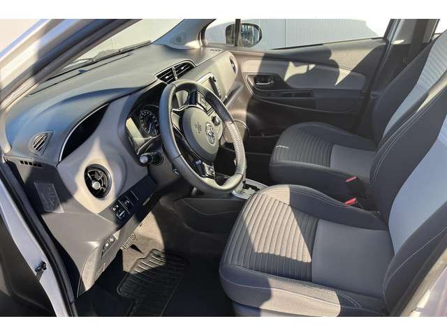 Toyota Yaris 2