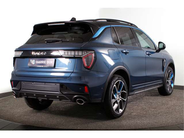 Lynk & Co 01 2