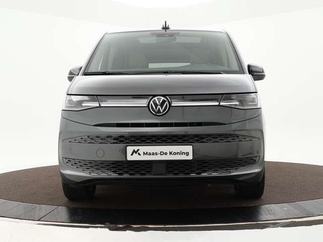 Volkswagen Multivan 2
