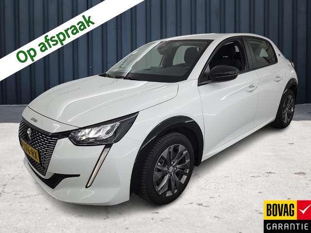 Peugeot 208 e- ev active pack 50 kwh (136 pk) 1e-eig. & dealer-onderh. bovag-garantie. nl-auto. navigatie/apple-carplay/android-auto, cruisecontrol, keyless-start, parkeersensoren, dab, licht-zicht-pakket, lm-velgen-16inch, privacy-glas foto 9