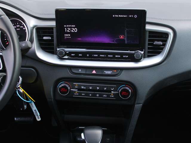 Kia Ceed 2024 Benzine