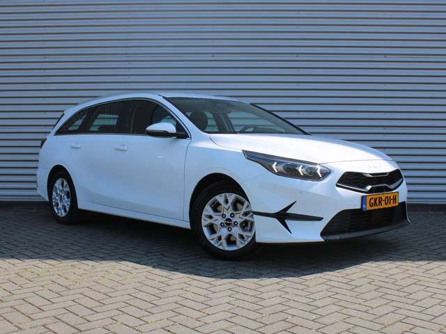 Kia Ceed 2024 Benzine