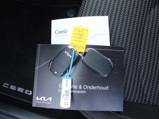 Kia Ceed 2024 Benzine