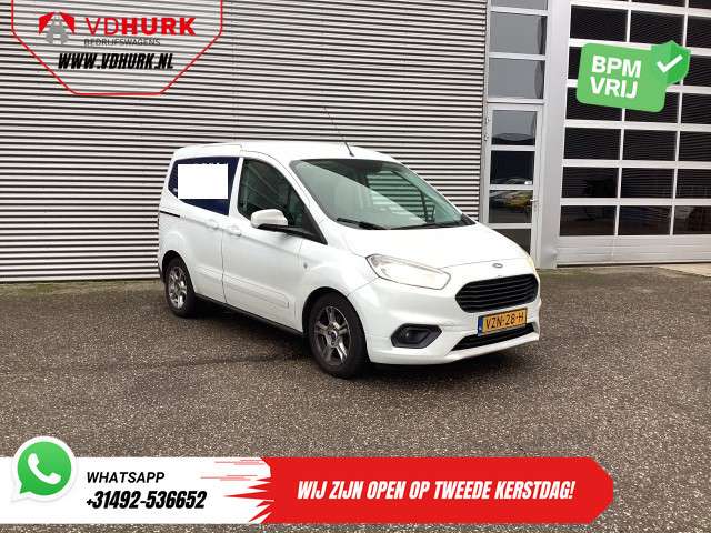 Ford Transit Courier 2023 Benzine