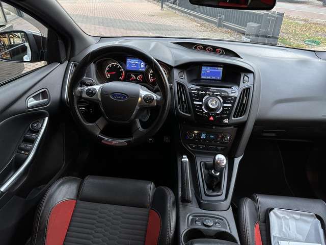 Ford Focus 2