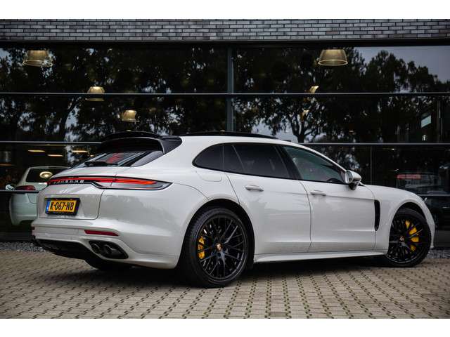 Porsche Panamera 2