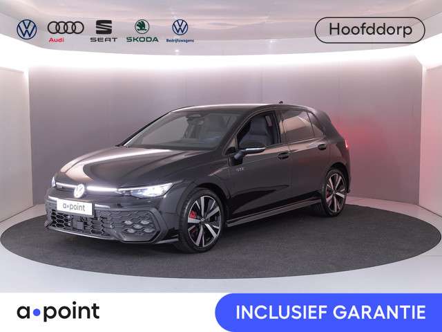Volkswagen Golf 1.5 eHybrid GTE 272PK PHEV | Verlengde garantie  | Navigatie | Panorama dak | Black Style | 18" Lm velgen | Multimedia pakket plus |