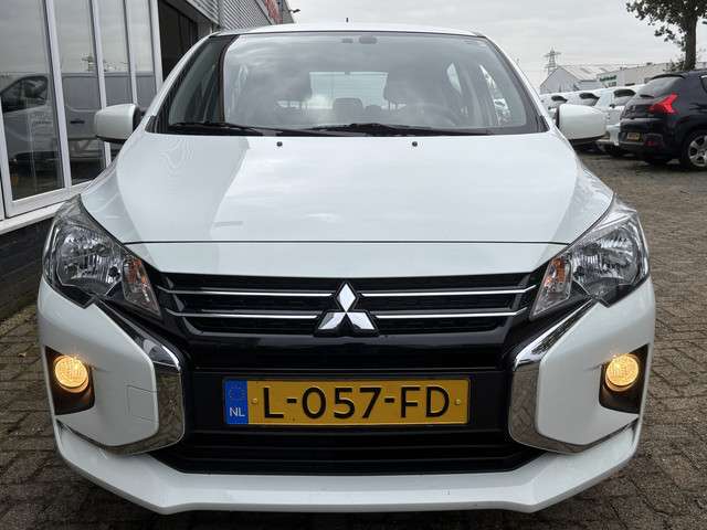 Mitsubishi Space Star 3