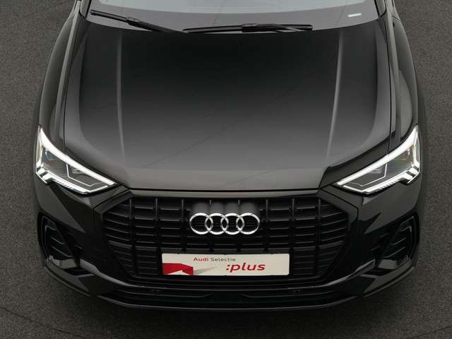 Audi Q3 2023 Benzine