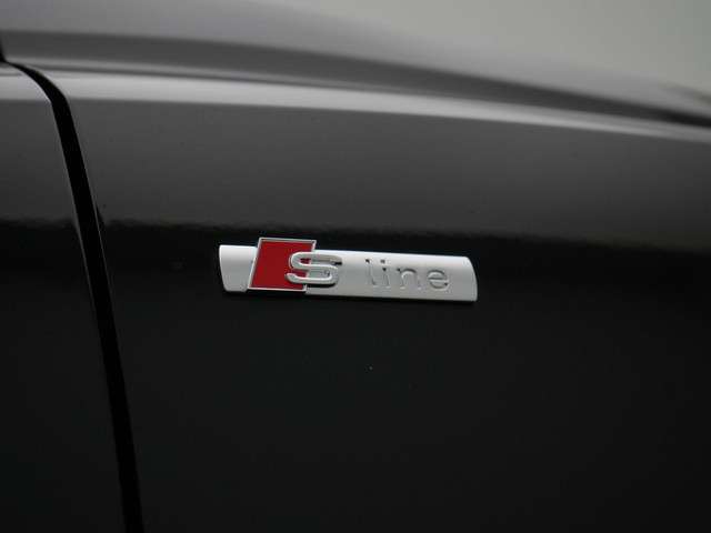 Audi Q3 2023 Benzine