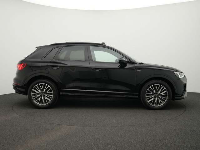 Audi Q3 2023 Benzine
