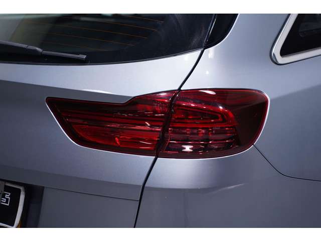 Kia Ceed 2022 Benzine