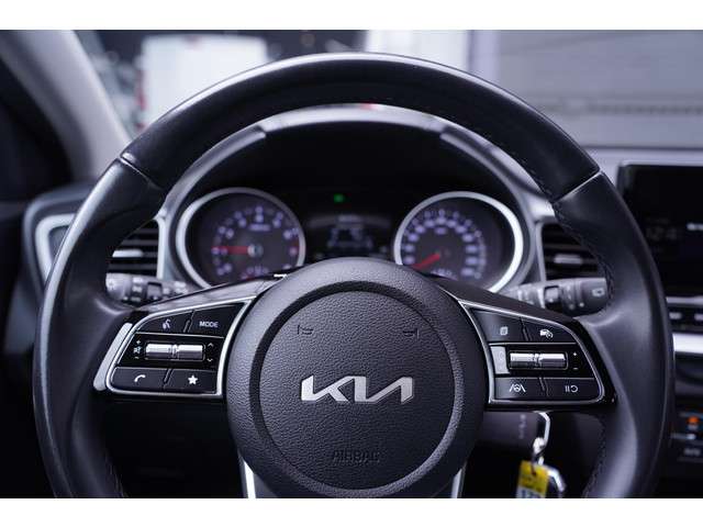 Kia Ceed 2022 Benzine