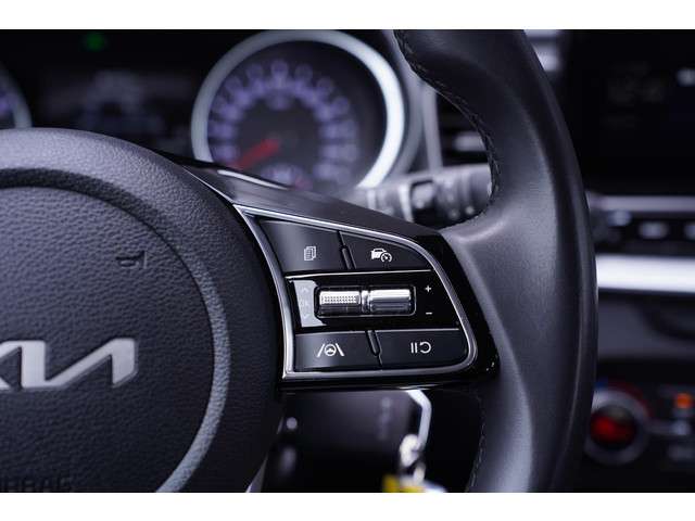 Kia Ceed 2022 Benzine