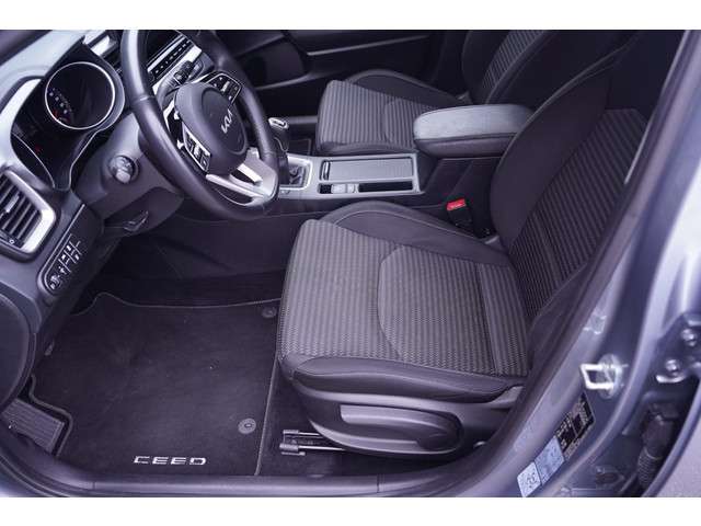 Kia Ceed 2022 Benzine