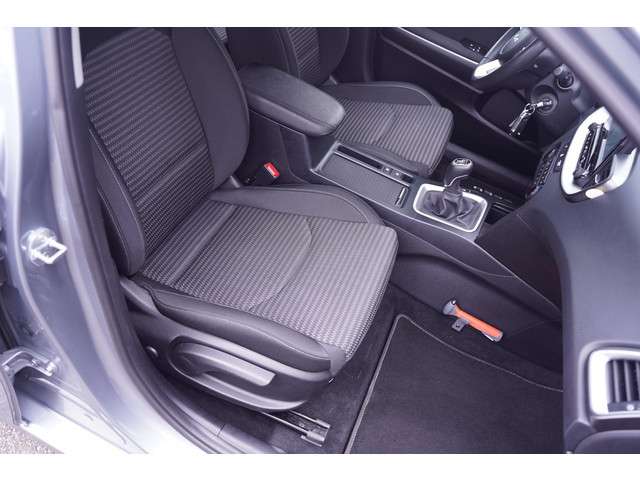 Kia Ceed 2022 Benzine