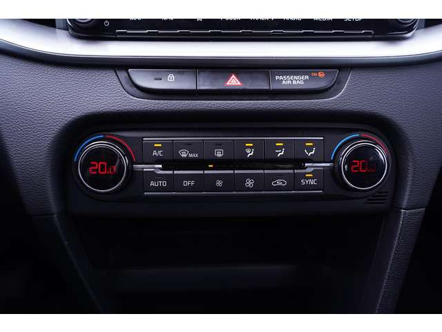 Kia Ceed 2022 Benzine