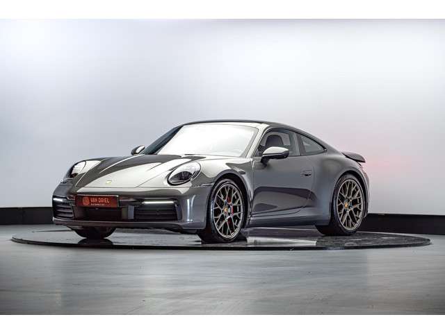 Porsche 911 2019 Benzine
