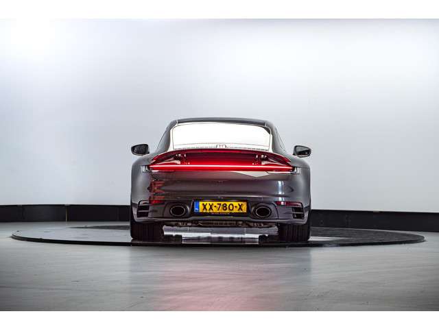 Porsche 911 2019 Benzine