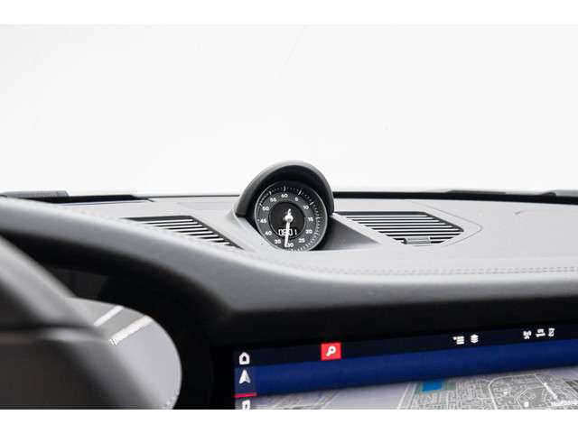 Porsche 911 2019 Benzine