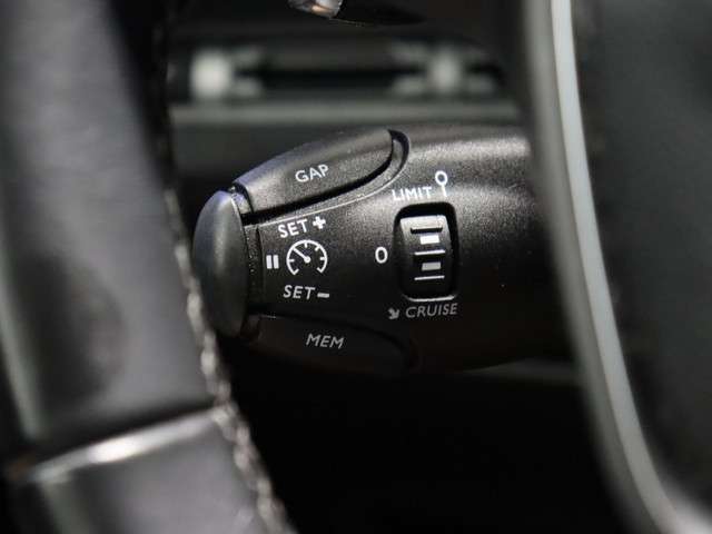 Peugeot 3008 2020 Benzine Peugeot 3008 2020 Benzine