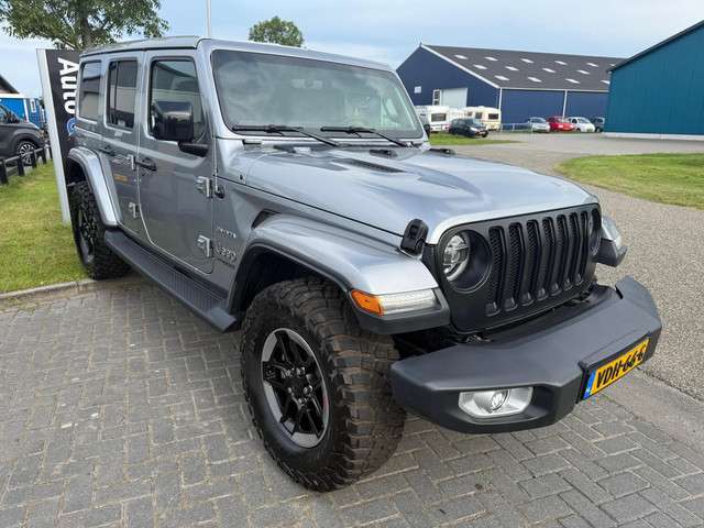 Jeep Wrangler 3