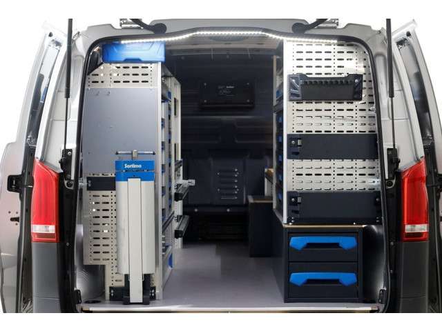 Mercedes-Benz Vito 3