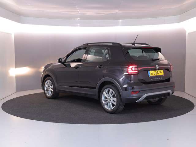Volkswagen T-Cross 3