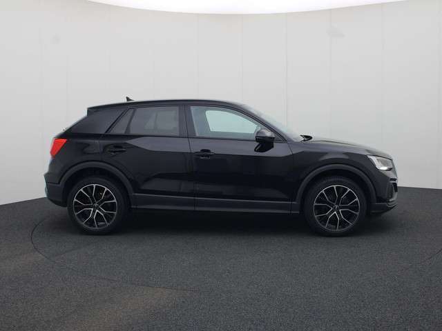 Audi Q2 3