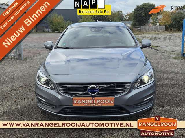 Volvo V60 3