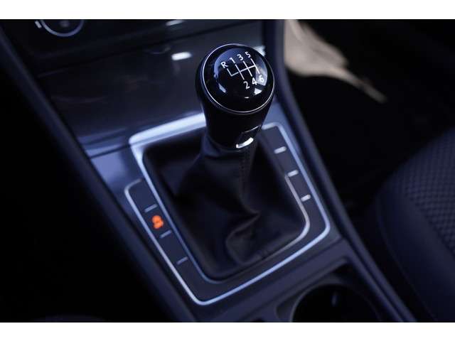 Volkswagen Golf 2019 Benzine