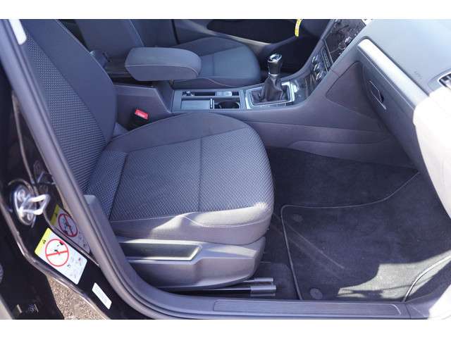 Volkswagen Golf 2019 Benzine