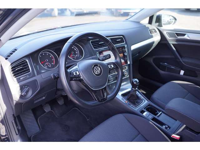 Volkswagen Golf 2019 Benzine